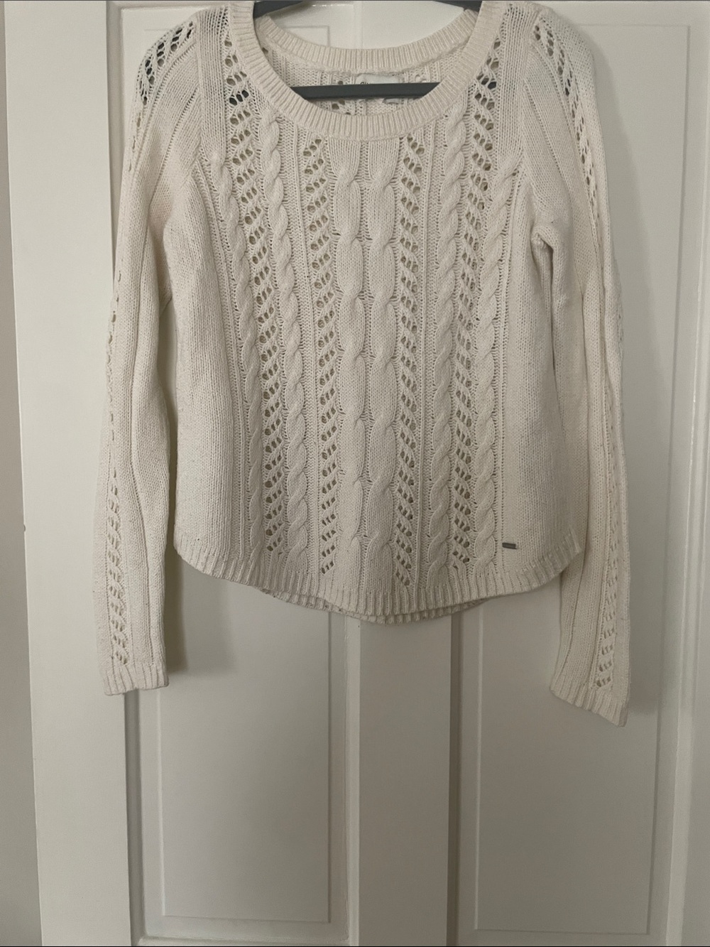 Gilly Hicks Cream Cable-Knit Scoop Neck Sweater